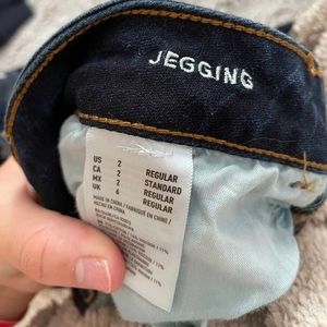 Ripped American Eagle Jeggings